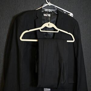NEW Tazio Men's 48L/42 Black 3-Piece Suit Jacket/Vest/Trousers Wool Blend NWT